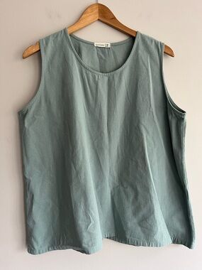 Best Tailor Sage Green Tank Top XL